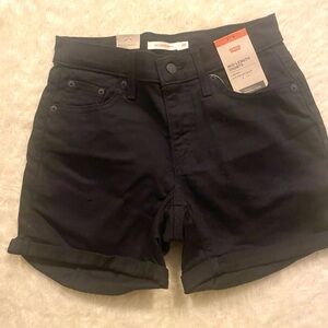 Levis Women Black Mid Length Fitted Shorts|Sz:26 & 28 (NWT)